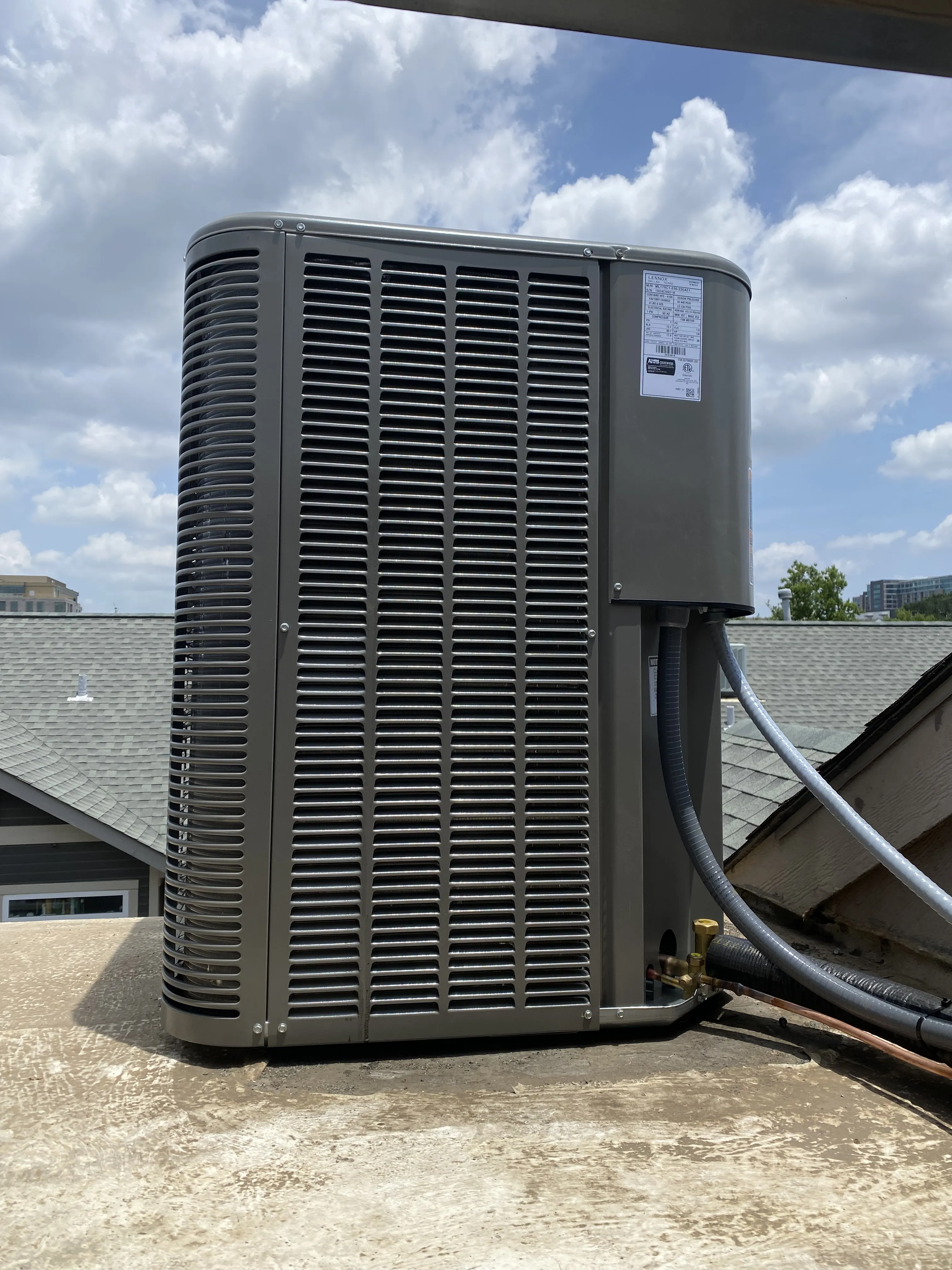 Efficient air conditioning unit operating smoothly after repair in Dallas